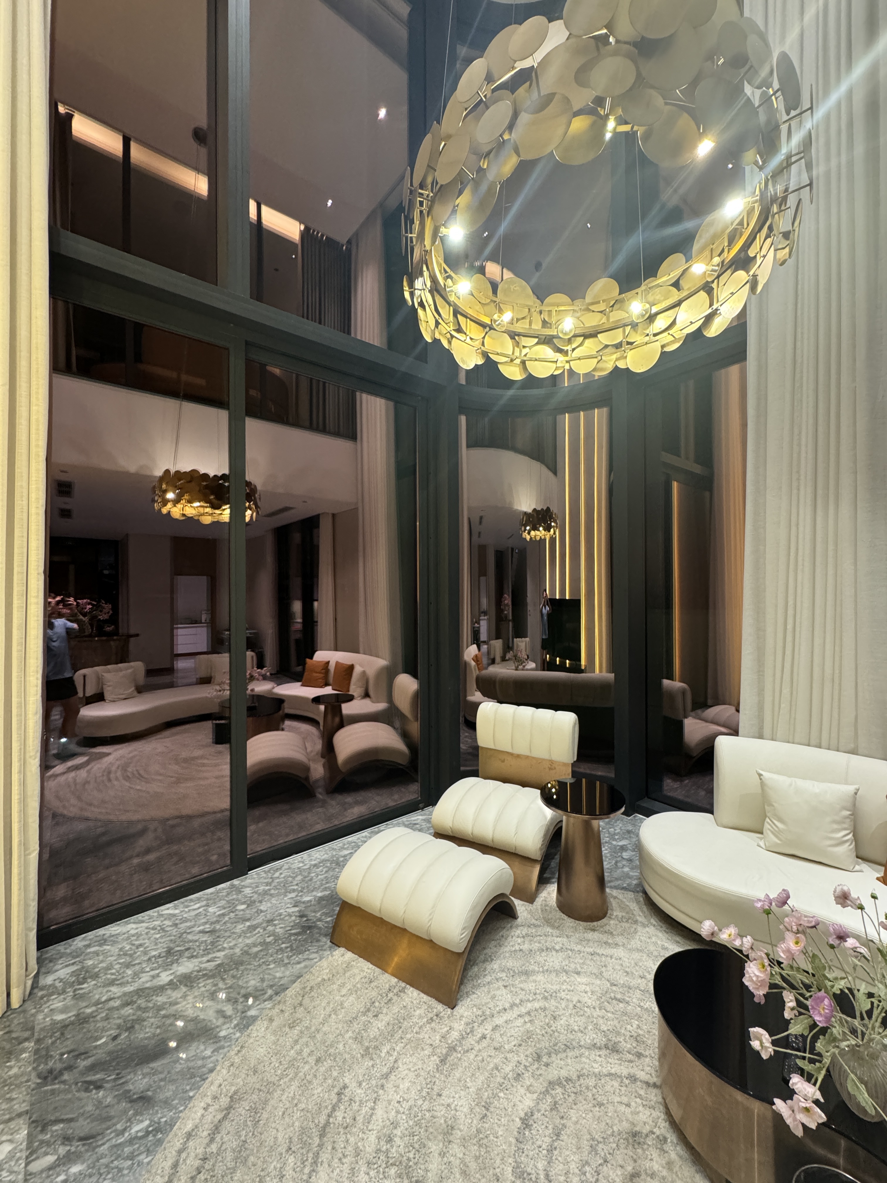 Lounge area at EcomCure ECOM Villa Event venue for founders in Da Nang